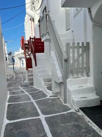 Daire Traditional Myconian In The Heart Of Chora
